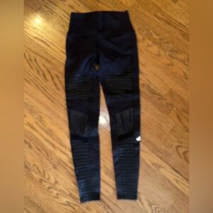 ALO Yoga Moto Legging